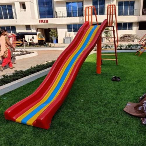 Plastic Slide in Mandi