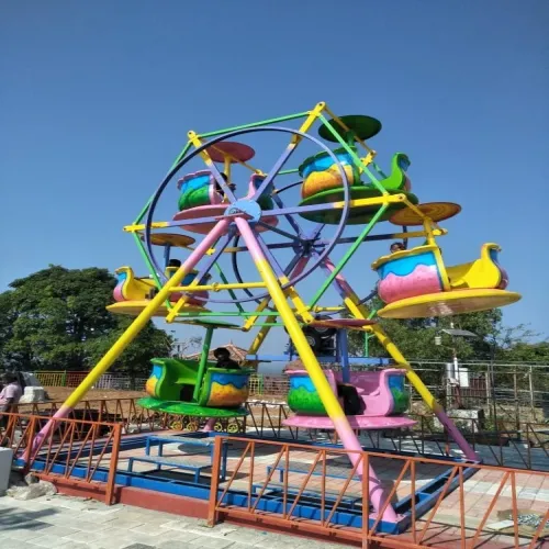 FRP Giant Ferris Wheel, Number Of Seat: 12 Seats Manufacturers in Rupnagar